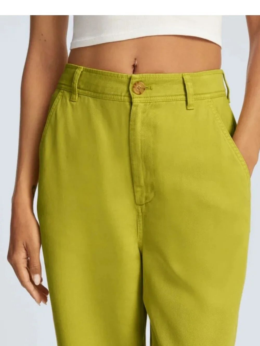 Everlane High-Rise Relaxed Olive Green Chino - Picture 7 of 8